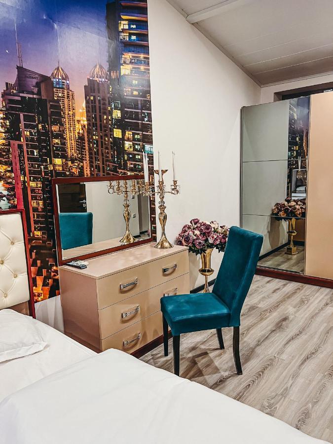 Castle Family Hotel Erivan Dış mekan fotoğraf